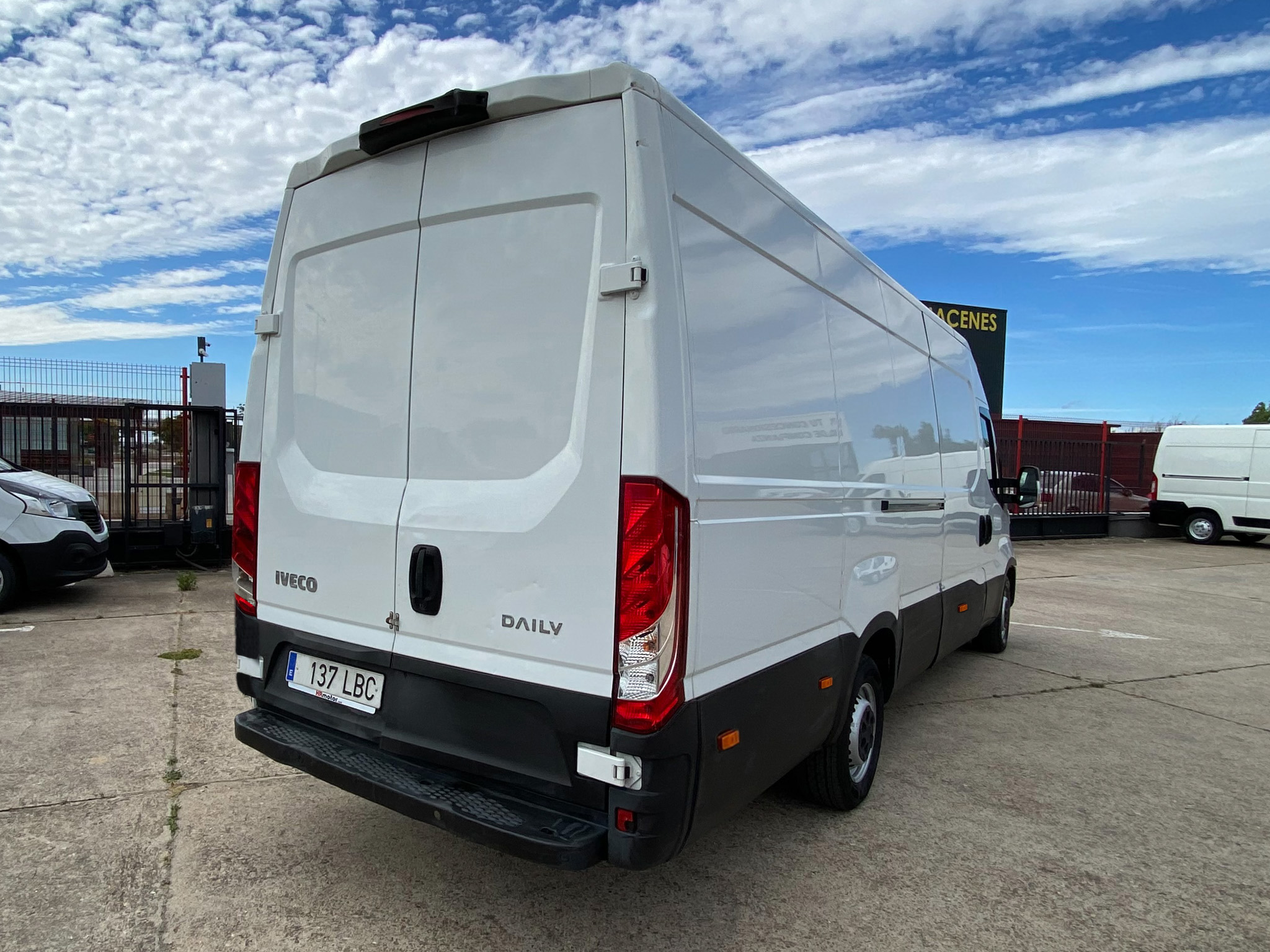 Iveco Daily L4H2